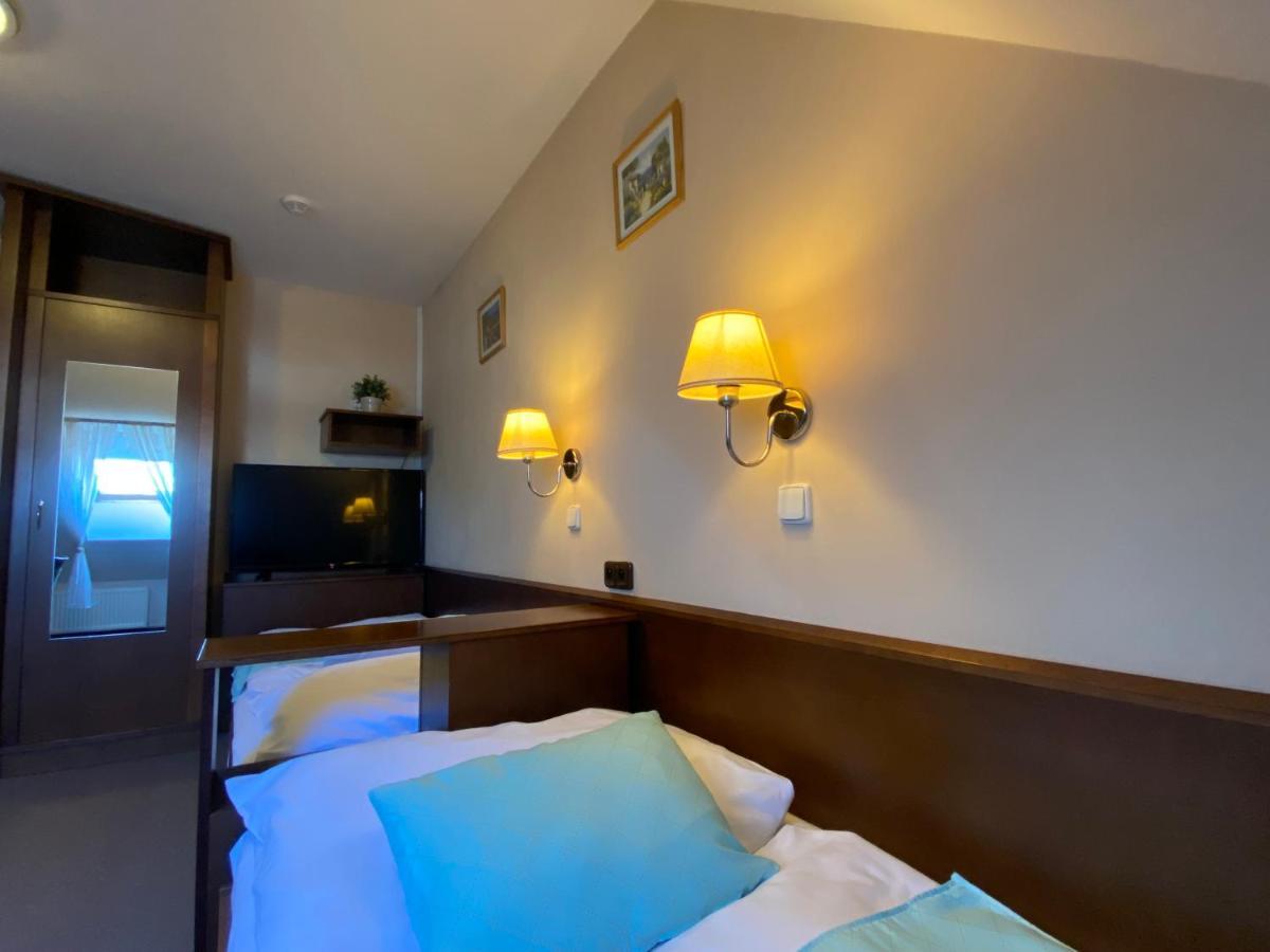 Zamecky Zlaty Orel Hotel